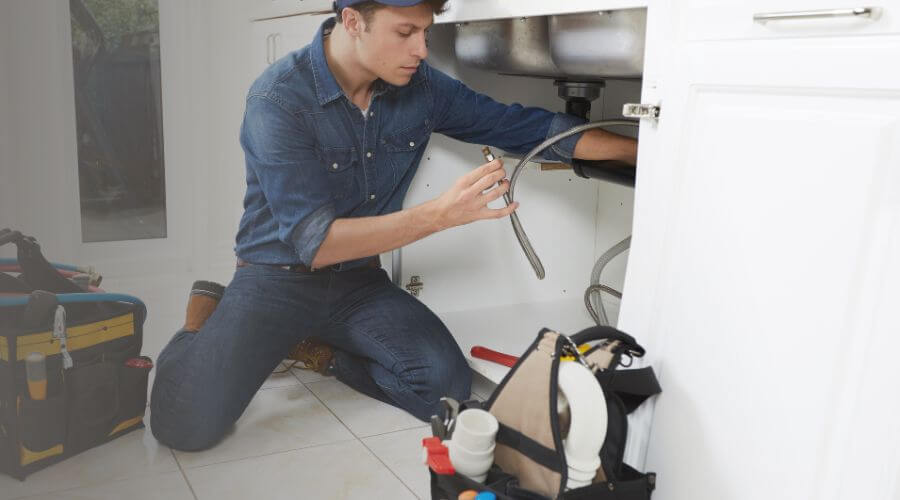 Expert burst pipe repair services in McLeod, TX